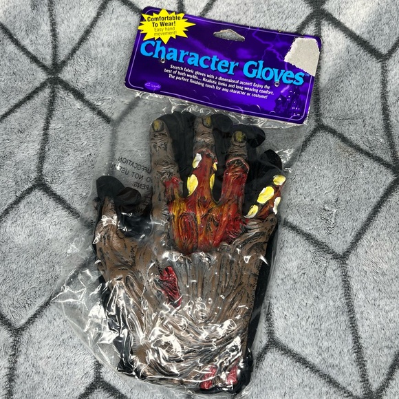 Adult Zombie Fabric Halloween Costume Character Gloves NWT Y - Picture 1 of 3